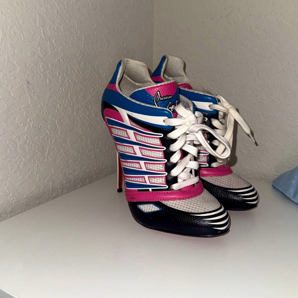 Louboutin Boltina bootie